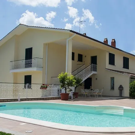 Holiday home La Mattonara